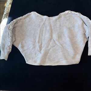 Mustard Seed Women's Cream/light blue Sweater with Braided Sleeves